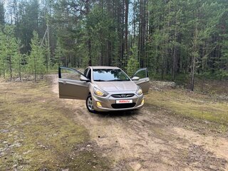2012 Hyundai Solaris I, золотистый, 800000 рублей, вид 1