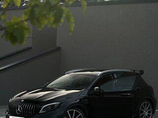 2017 Mercedes-Benz GLA AMG 45 AMG I (X156) Рестайлинг, чёрный, 3480000 рублей, вид 2