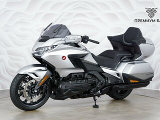 2025 Honda GL 1800 Gold Wing, серебристый, 3199000 рублей, вид 3