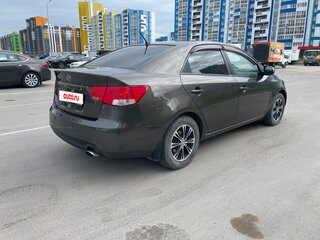 2011 Kia Cerato 6-speed II, золотистый, 850000 рублей, вид 4