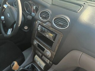 2009 Ford Focus II Рестайлинг, серый, 440000 рублей, вид 4