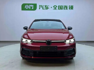 2022 Volkswagen Golf VIII, красный, 1920000 рублей, вид 2