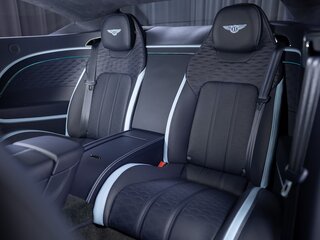 2025 Bentley Continental GT Speed IV, голубой, 56077700 рублей, вид 4