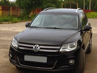 2011 Volkswagen Tiguan I Рестайлинг, чёрный, 1700000 рублей, вид 1