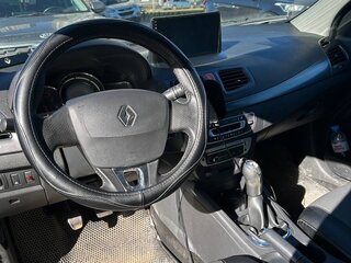 2014 Renault Megane III Рестайлинг, чёрный, 700000 рублей, вид 5