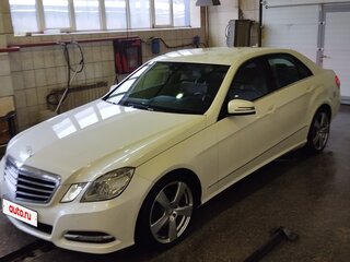 2012 Mercedes-Benz E-Класс 300 IV (W212, S212, C207), белый, 1650000 рублей, вид 2
