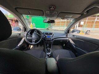 2012 Hyundai Solaris I, белый, 620000 рублей, вид 4