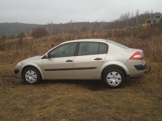 2008 Renault Megane II Рестайлинг, бежевый, 447000 рублей, вид 4