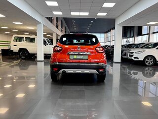 2017 Renault Kaptur I, оранжевый, 1550000 рублей, вид 4