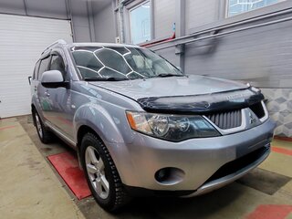 2007 Mitsubishi Outlander II, серебристый, 1200000 рублей, вид 1