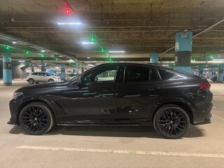2020 BMW X6 30d III (G06), чёрный, 6500000 рублей, вид 4