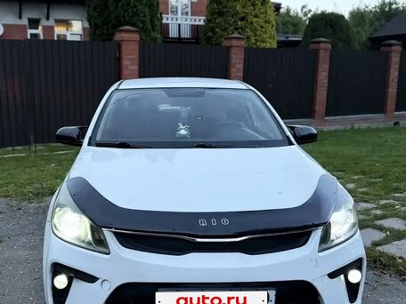 2017 Kia Rio IV, белый, 580000 рублей, вид 1