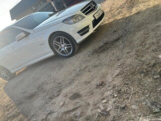 2008 Mercedes-Benz C-Класс 230 III (W204), белый, 1200000 рублей, вид 4