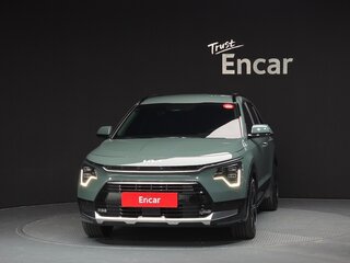 2022 Kia Niro II, зелёный, 2450000 рублей, вид 2