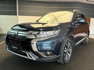 2020 Mitsubishi Outlander III Рестайлинг 3, синий, 2490000 рублей, вид 1