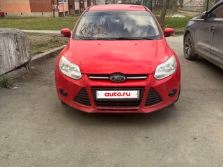 2014 Ford Focus III, красный, 650000 рублей, вид 3