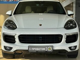 2015 Porsche Cayenne Diesel II Рестайлинг (958), белый, 4000000 рублей, вид 3