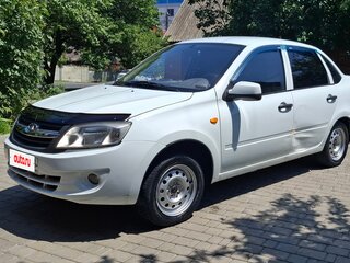 2015 Lada (ВАЗ) Granta I, белый, 390000 рублей, вид 4