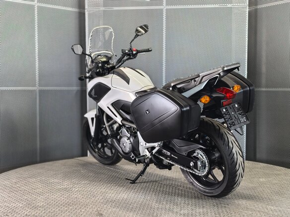 2013 Honda NC 700X, белый, 595000 рублей - вид 5