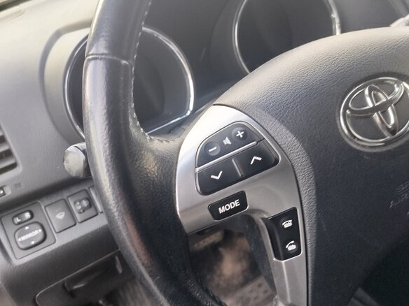 2013 Toyota Highlander II (XU40) Рестайлинг, чёрный - вид 11