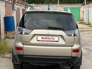 2007 Mitsubishi Outlander II, бежевый, 970000 рублей, вид 4