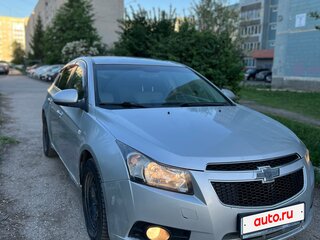 2012 Chevrolet Cruze I, серебристый, 560000 рублей, вид 3