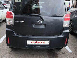 2016 Toyota Spade, чёрный, 1000000 рублей, вид 2