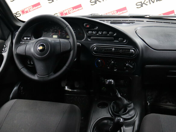 2013 Chevrolet Niva I Рестайлинг, серебристый - вид 9