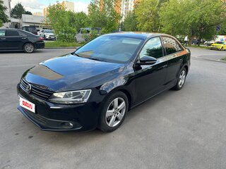 2013 Volkswagen Jetta VI, чёрный, 1400000 рублей, вид 2