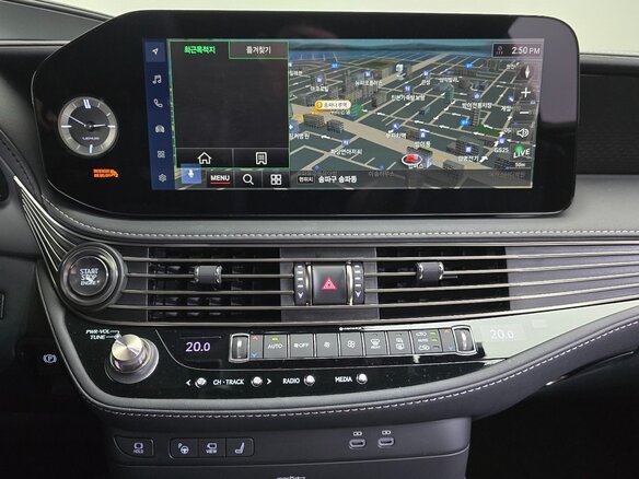 2024 Lexus LS 500 V Рестайлинг, чёрный, 15666666 рублей - вид 10