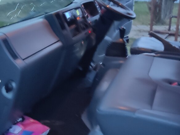 2008 Isuzu Elf (N-series), белый, 2200000 рублей - вид 11