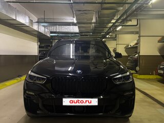 2020 BMW X5 45e IV (G05/G18), чёрный, 7200000 рублей, вид 2
