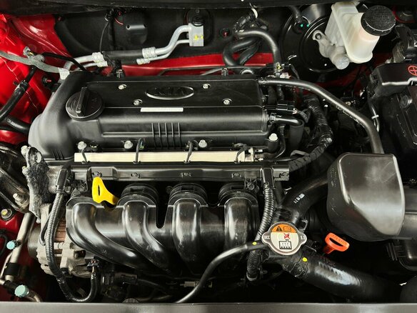 2013 Kia Rio 4-speed III, красный, 910000 рублей - вид 12