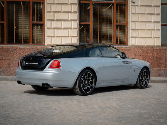 2021 Rolls-Royce Wraith Black Badge, голубой, 60500000 рублей - вид 12