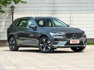2025 Volvo XC60 II Рестайлинг 2, серый, 5830000 рублей, вид 4
