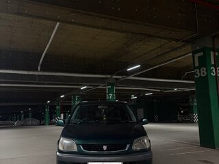 2000 Toyota Raum I, зелёный, 300000 рублей, вид 2