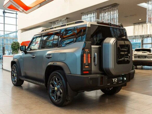 2026 Jetour T2, серый, 4499000 рублей - вид 5