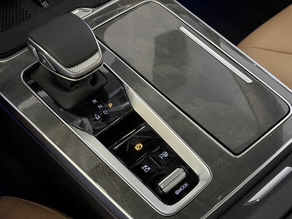 2025 Hongqi HS5 I Рестайлинг, чёрный, 4699000 рублей - вид 22