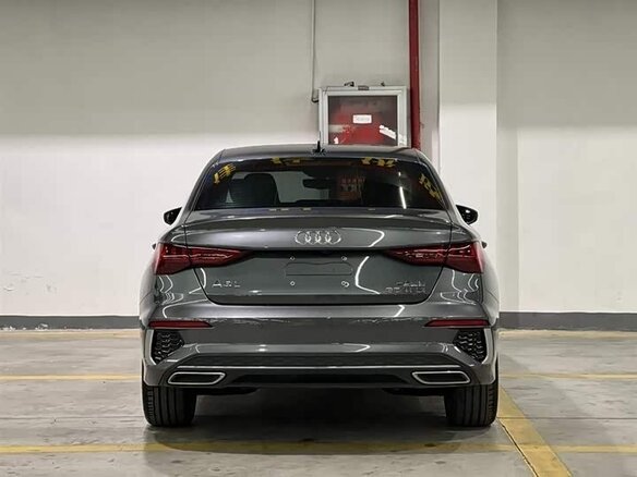 2023 Audi A3 35 TFSI Long IV (8Y), серый, 2400000 рублей - вид 4