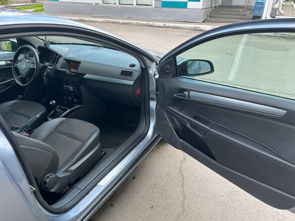 2008 Opel Astra GTC H Рестайлинг, серый, 558000 рублей - вид 10