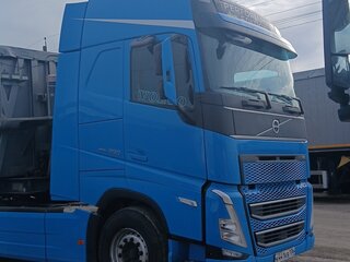 2021 Volvo FH 540, синий, 9392000 рублей, вид 2