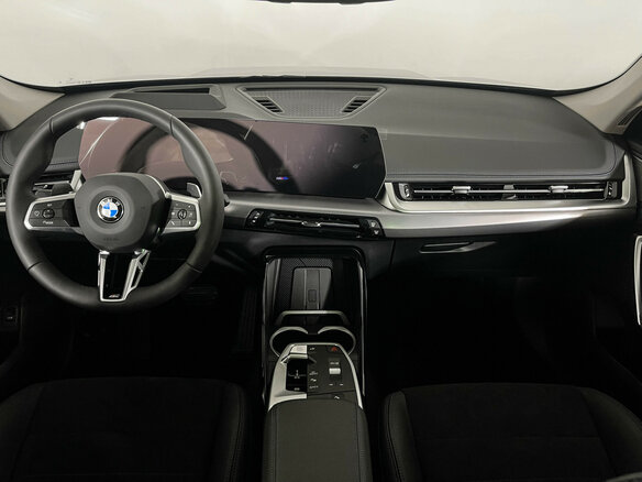 2025 BMW X1 Long 25Li xDrive III (U11/U12), синий, 6220000 рублей - вид 11