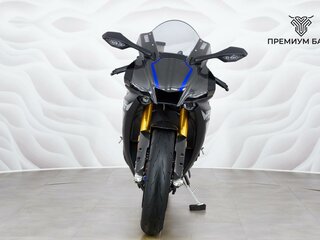 2023 Yamaha YZF-R1M, чёрный, 2649000 рублей, вид 4