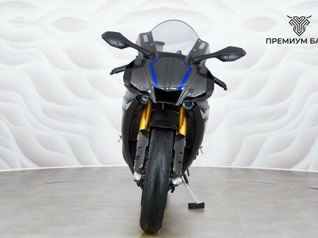 2023 Yamaha YZF-R1M, чёрный, 2649000 рублей, вид 4