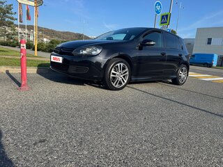 2011 Volkswagen Golf VI, чёрный, 1000000 рублей, вид 1