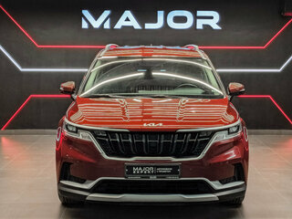 2022 Kia Carnival IV, красный, 3215000 рублей, вид 2