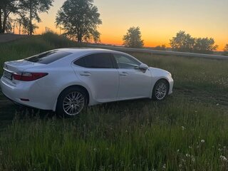 2014 Lexus ES 250 VI, белый, 2600000 рублей, вид 2
