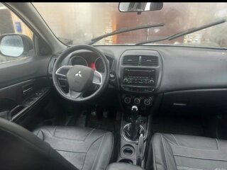 2014 Mitsubishi ASX I Рестайлинг, белый, 950000 рублей, вид 5
