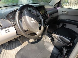 2010 Mitsubishi L200 IV, серый, 1850000 рублей, вид 4