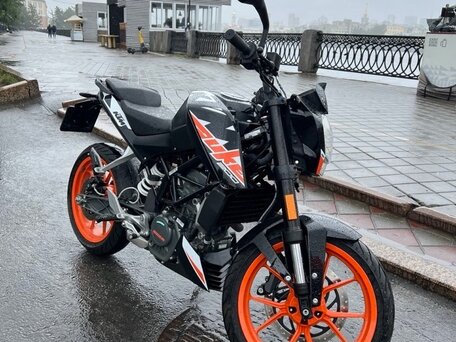 2021 KTM 200 Duke, оранжевый, 435000 рублей, вид 2